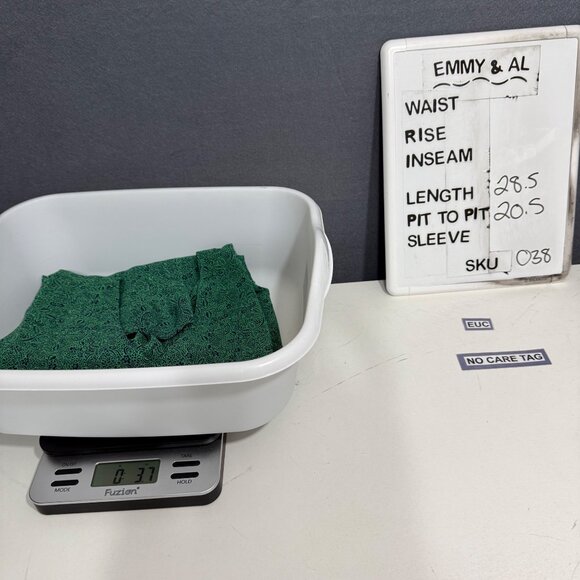 Cabi Womens Bountiful Blouse Size M Green Navy Ditsy Floral Sheer Style 5208 EUC - Picture 6 of 9